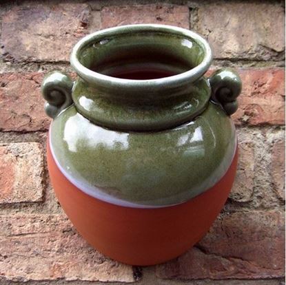 Picture of Hanging Urn Wall Pot (Green)